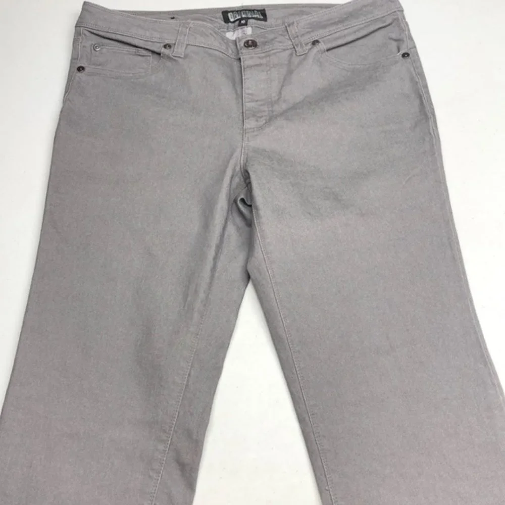 LIKE NEW NICOLE MILLER GRAY ORIGINAL STRAIGHT JEANS 10/30x32 ⭐️